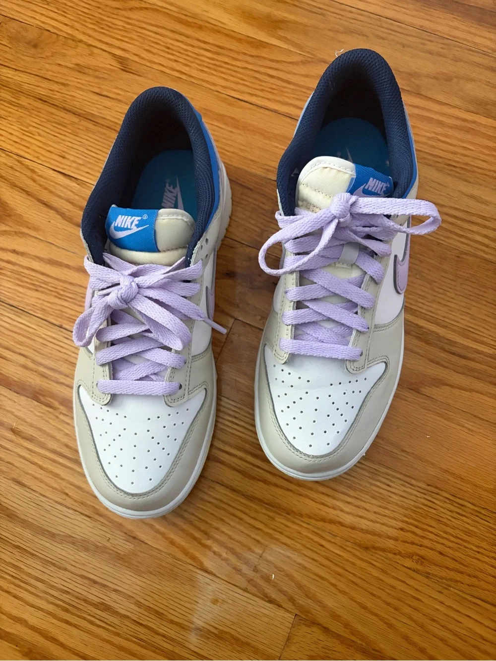 Nike White and Lavender Low-Top Sneakers